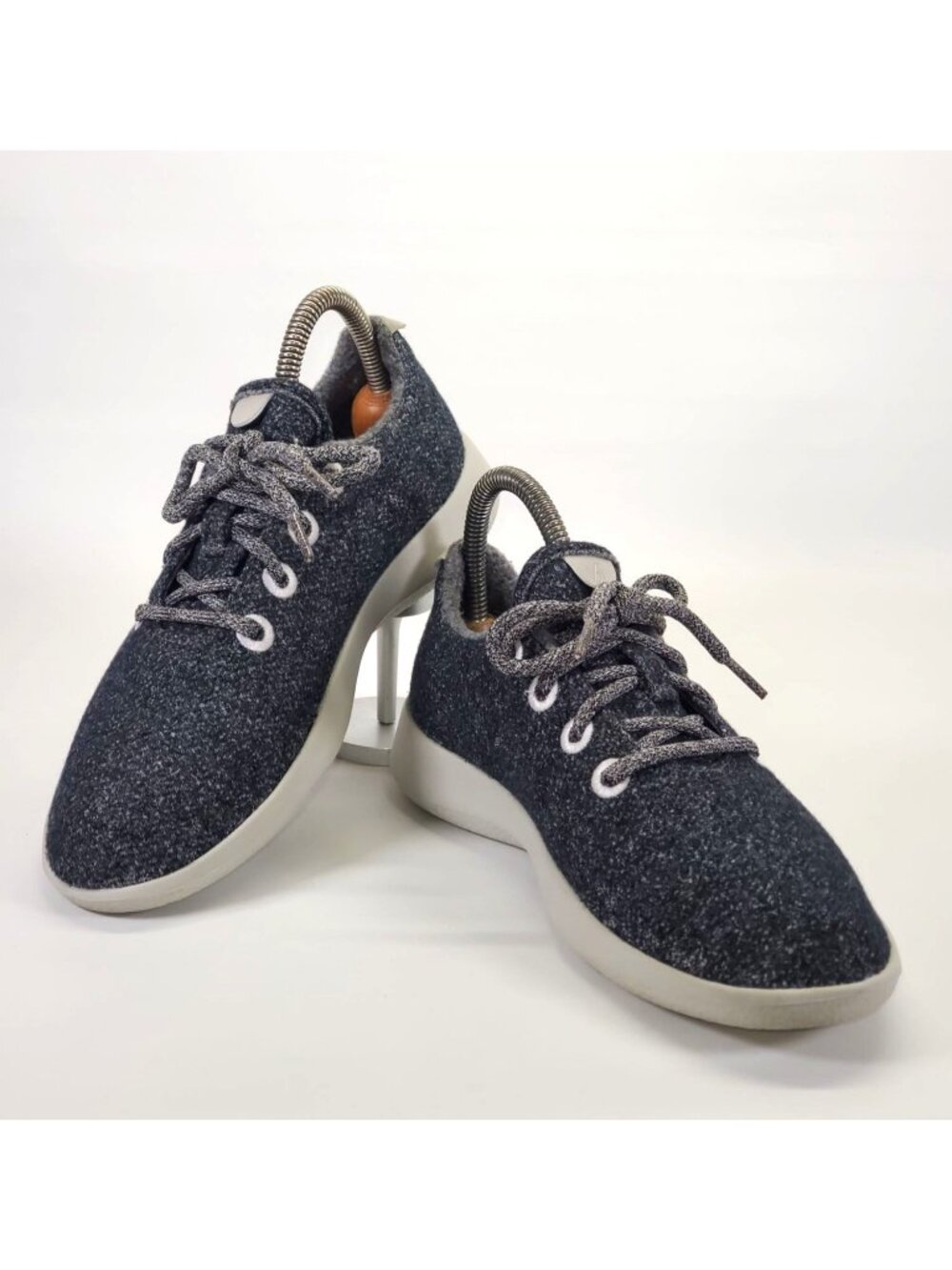 Allbirds Women's Wool Natural Dark Gray Lace Up Runners Comfort Shoes 7 1172